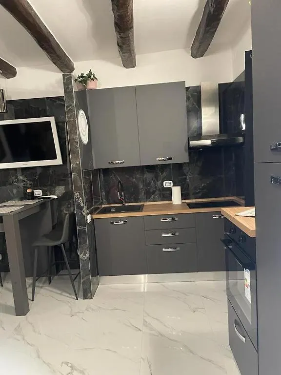 Corticella 2 Apartment Bologna Italy